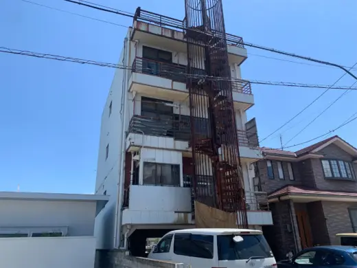 徳島市出来島 I様邸|鉄骨4階建て100坪の解体工事 施工前